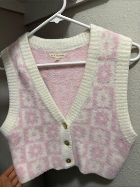 La Hearts Pink & Cream Floral Knit V-Neck Button Vest